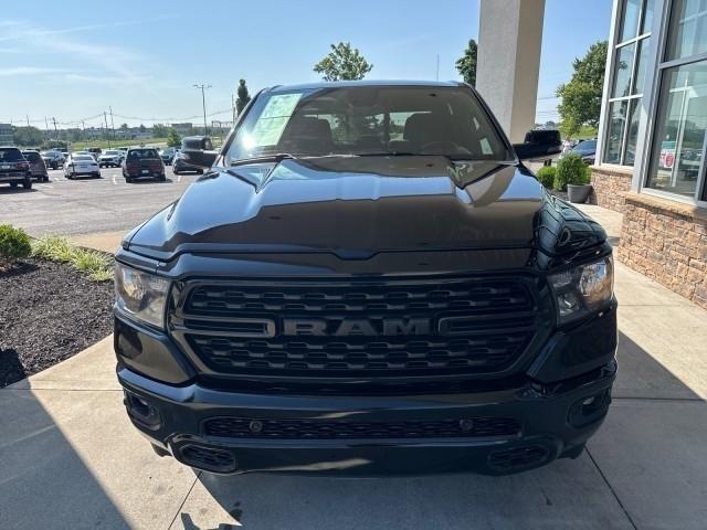 RAM 1500 Big Horn 4x4 Crew Cab 5'7" Box 2023