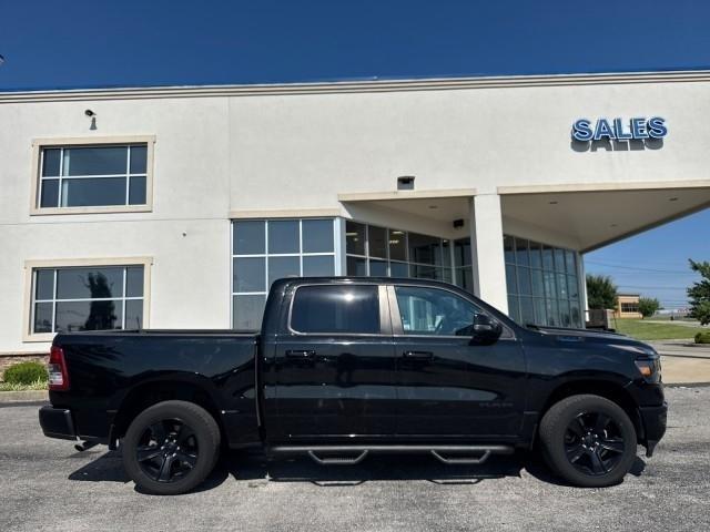 RAM 1500 Big Horn 4x4 Crew Cab 5'7" Box 2023