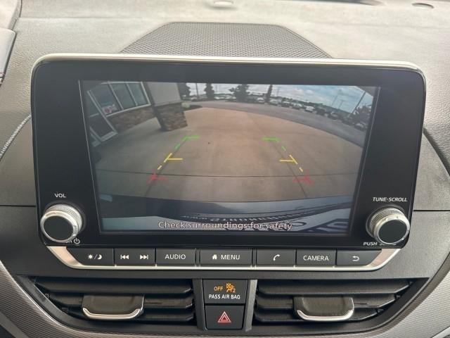 Nissan Altima SR FWD 2025