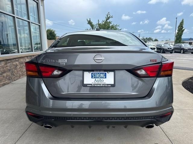 Nissan Altima SR FWD 2025
