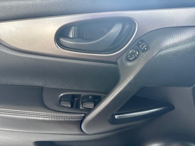 Nissan Rogue Sport AWD S 2021