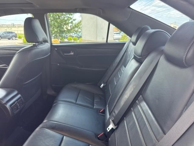 Toyota Camry 4dr Sdn I4 Auto XLE (Natl) 2015