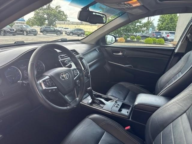 Toyota Camry 4dr Sdn I4 Auto XLE (Natl) 2015