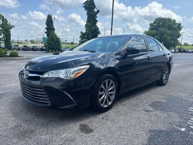 Toyota Camry 4dr Sdn I4 Auto XLE (Natl) 2015