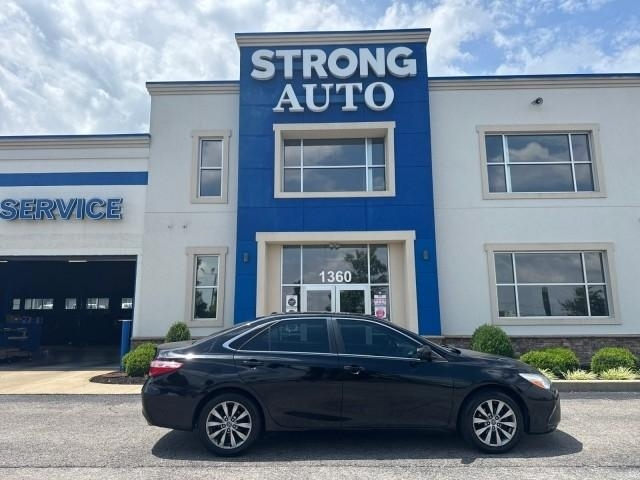 Toyota Camry 4dr Sdn I4 Auto XLE (Natl) 2015