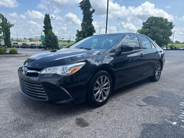 Toyota Camry 4dr Sdn I4 Auto XLE (Natl) 2015