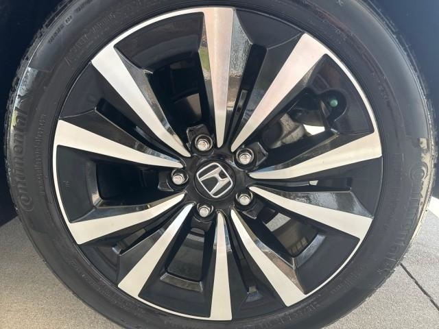 Honda Civic Hatchback EX-L CVT 2024
