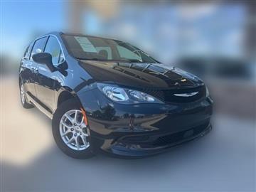 2021 Chrysler Voyager LX FWD