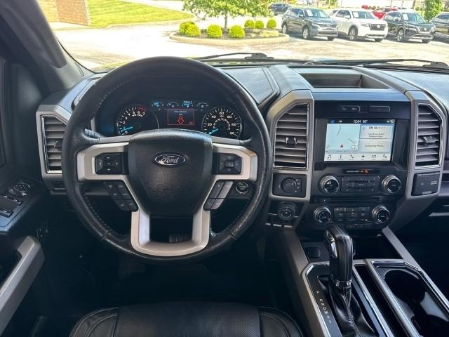Ford F-150 4WD SuperCrew 145" King Ranch 2016