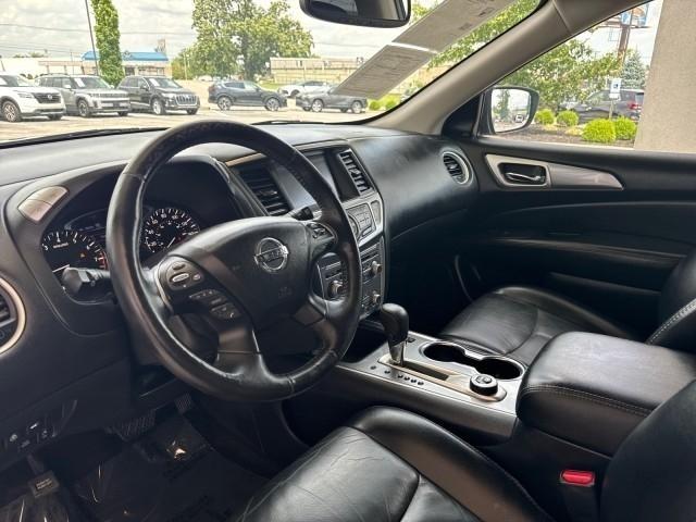 Nissan Pathfinder 4x4 SL 2018