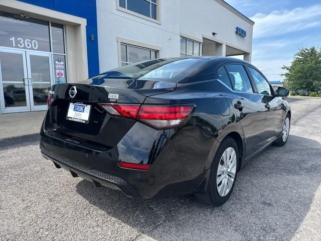 Nissan Sentra S CVT 2020