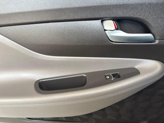 Hyundai Santa Fe SEL 2.4L Auto AWD 2020