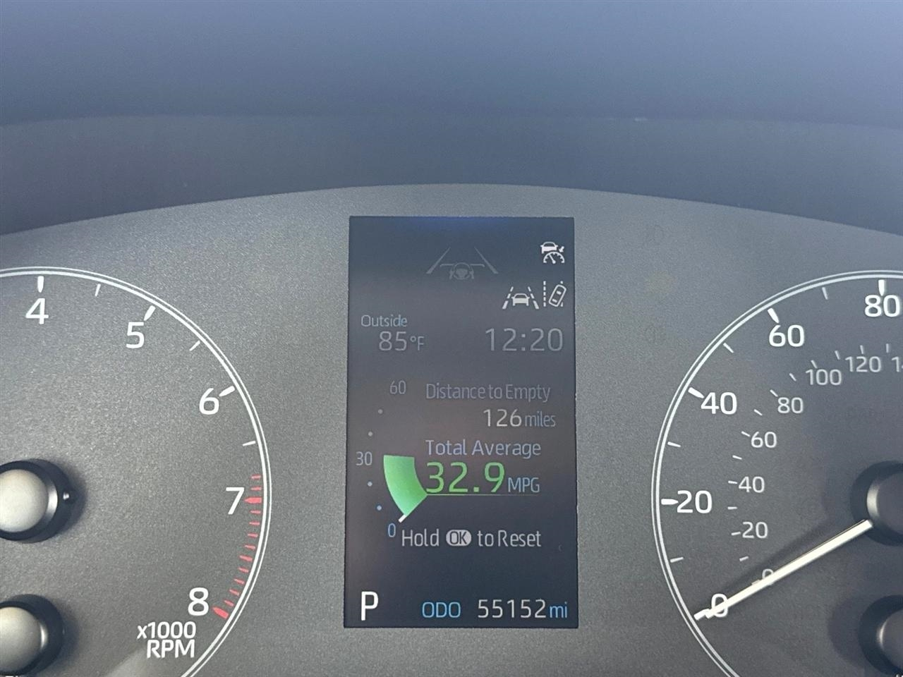 Toyota Corolla LE CVT (Natl) 2024