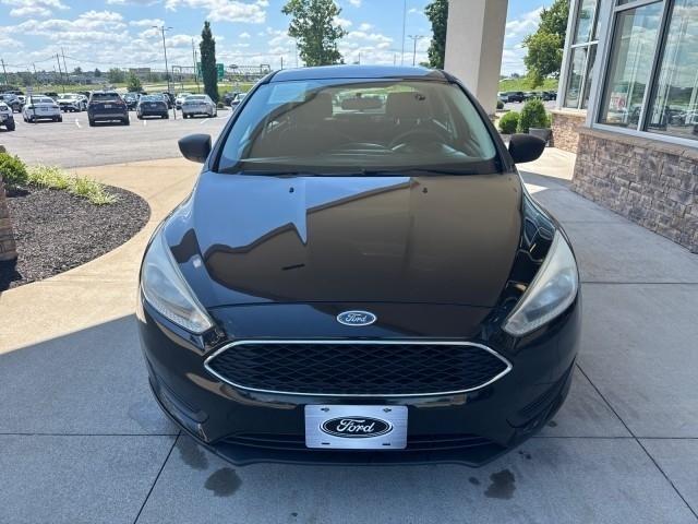 Ford Focus S Sedan 2018