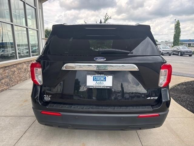 Ford Explorer XLT 4WD 2021