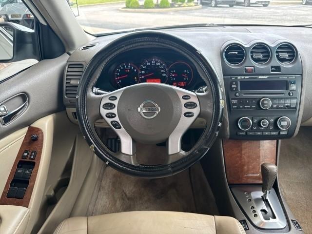 Nissan Altima 4dr Sdn I4 CVT 2.5 SL 2008