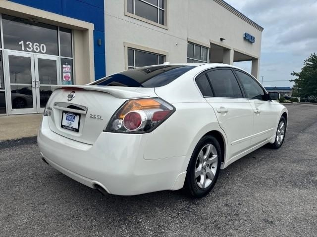 Nissan Altima 4dr Sdn I4 CVT 2.5 SL 2008