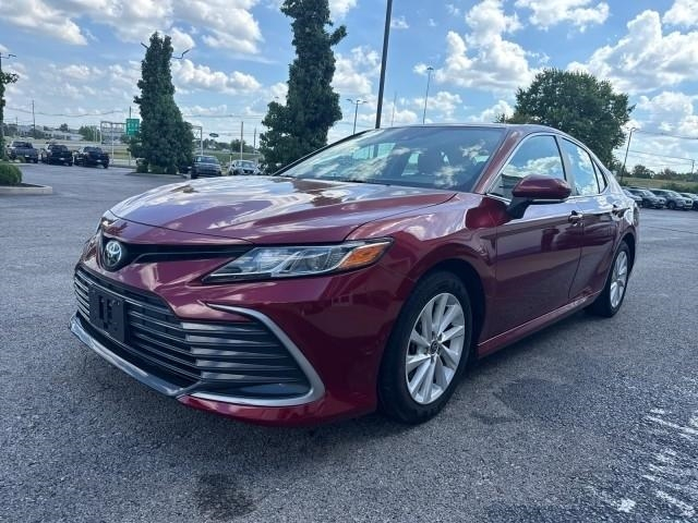 Toyota Camry LE Auto (Natl) 2022