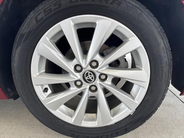 Toyota Camry LE Auto (Natl) 2022