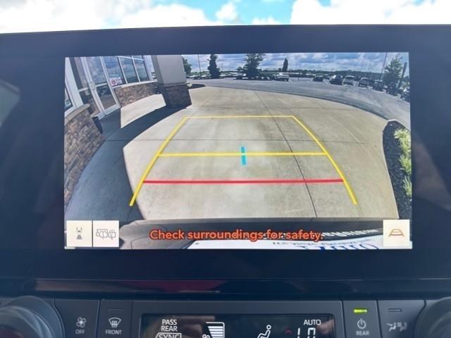 Toyota Grand Highlander Platinum AWD (Natl) 2024