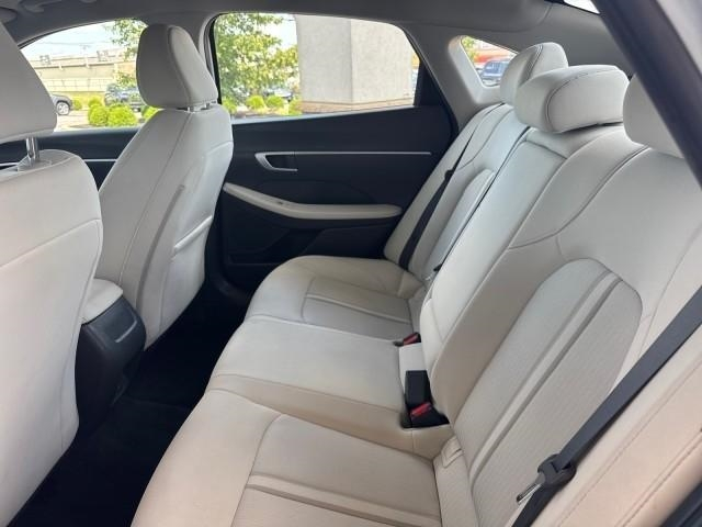 Hyundai Sonata SEL FWD 2025