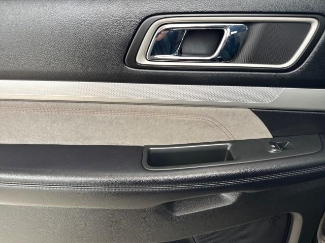 Ford Explorer XLT 4WD 2017