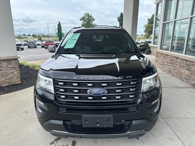 Ford Explorer XLT 4WD 2017