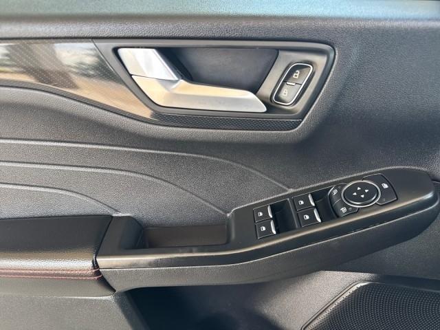 Ford Escape ST-Line AWD 2025