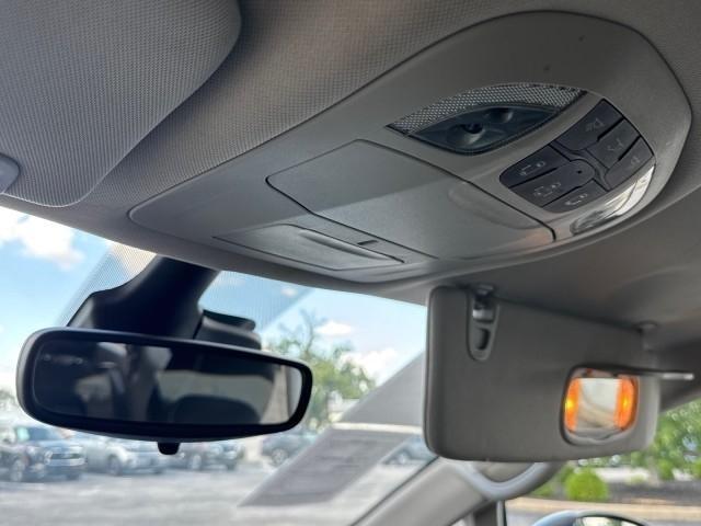 Chrysler Voyager LX FWD 2023