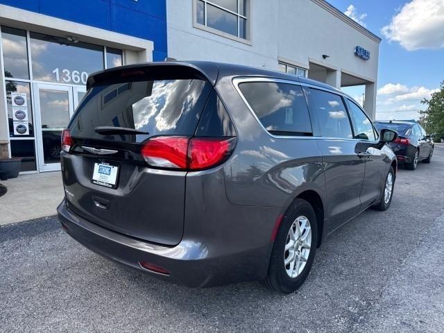 Chrysler Voyager LX FWD 2023