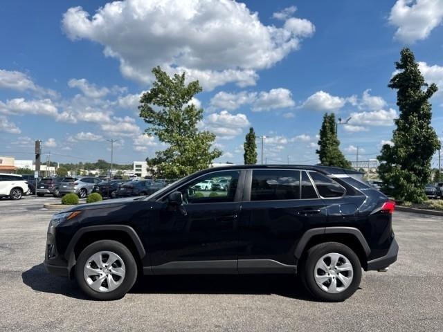 Toyota RAV4 LE FWD (Natl) 2025