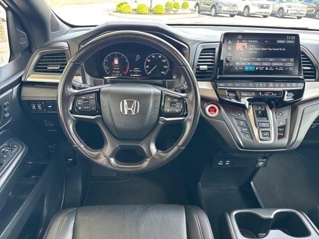 Honda Odyssey Sport-L Auto 2025