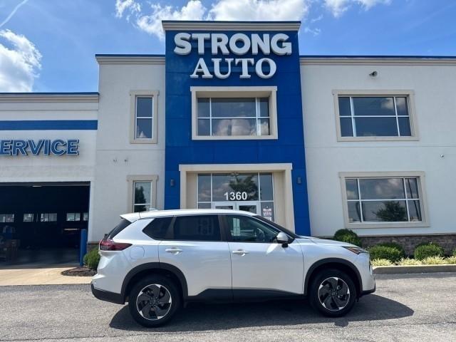 Nissan Rogue AWD SV 2025