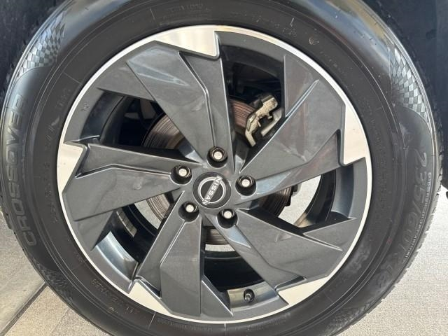 Nissan Rogue AWD SV 2025
