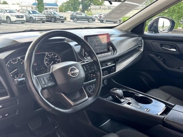 Nissan Rogue FWD SV 2025