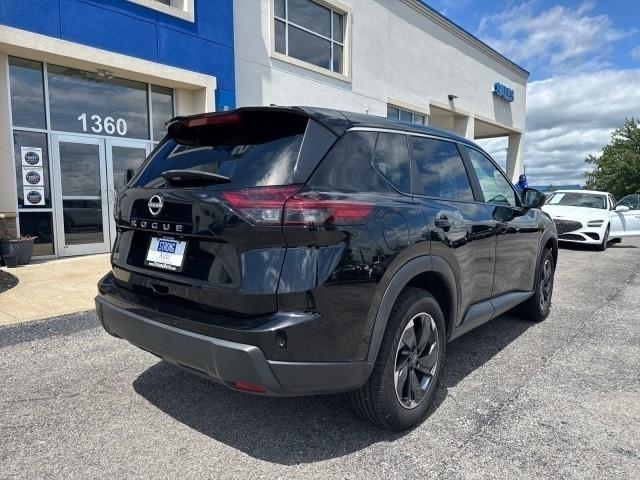 Nissan Rogue FWD SV 2025