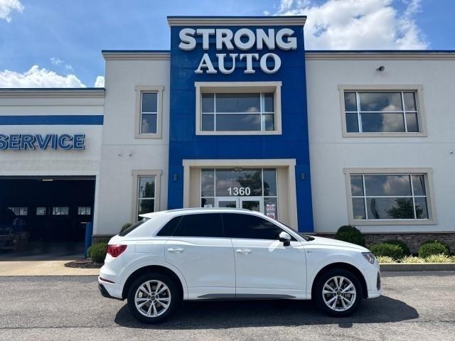 Audi Q3 S line Premium 45 TFSI quattro 2023