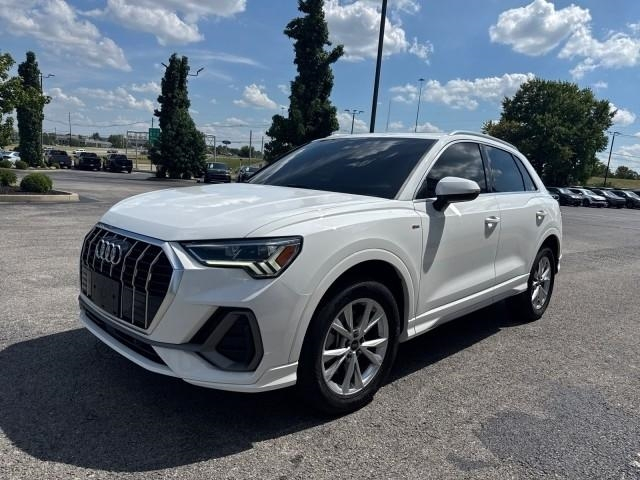Audi Q3 S line Premium 45 TFSI quattro 2023