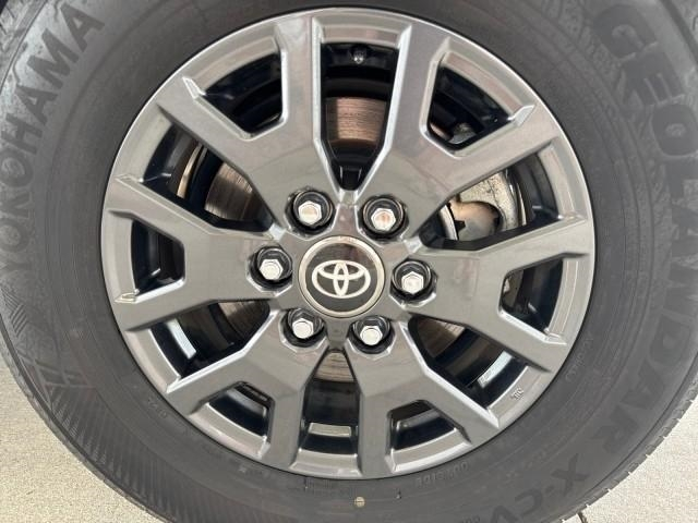 Toyota 4Runner TRD Off Road Premium 4WD (Natl) 2025