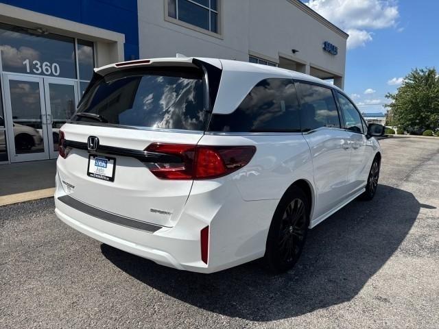 Honda Odyssey Sport-L Auto 2025