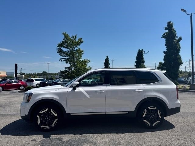 Kia Telluride S FWD 2025