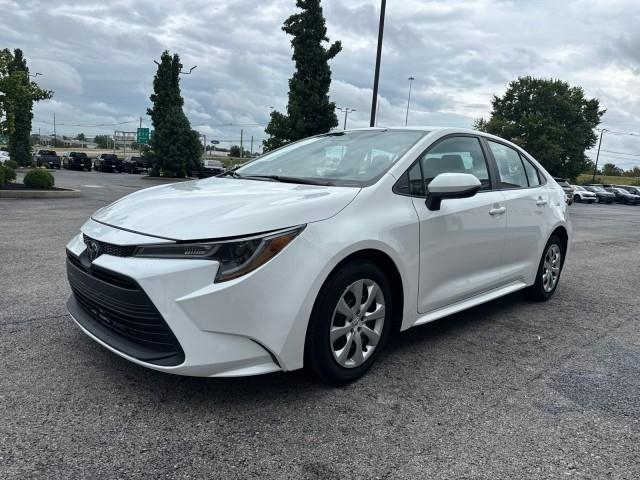 Toyota Corolla LE CVT (Natl) 2025