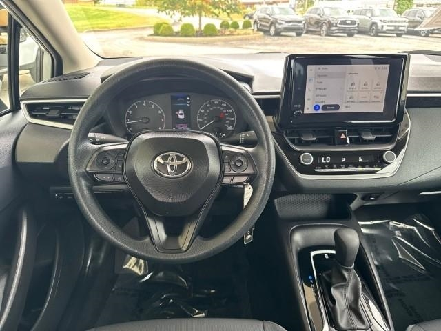 Toyota Corolla LE CVT (Natl) 2025