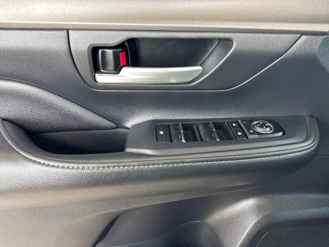 Toyota Grand Highlander Platinum AWD (Natl) 2025