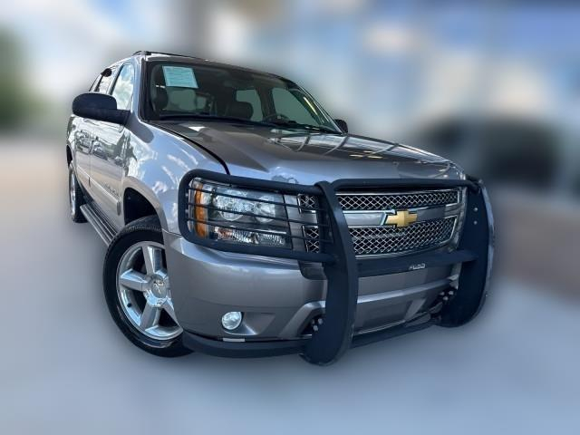 2012 Chevrolet Avalanche 4WD Crew Cab LTZ
