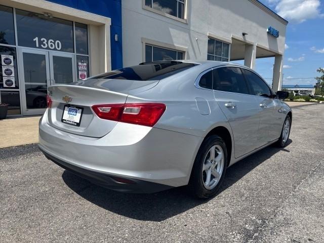 Chevrolet Malibu 4dr Sdn LS w/1LS 2017