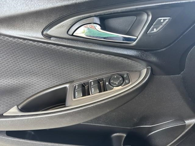 Chevrolet Malibu 4dr Sdn LS w/1LS 2017