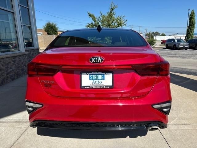 Kia Forte LXS IVT 2021