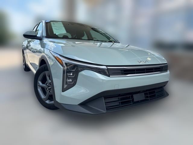 2025 Kia K4 LXS FWD