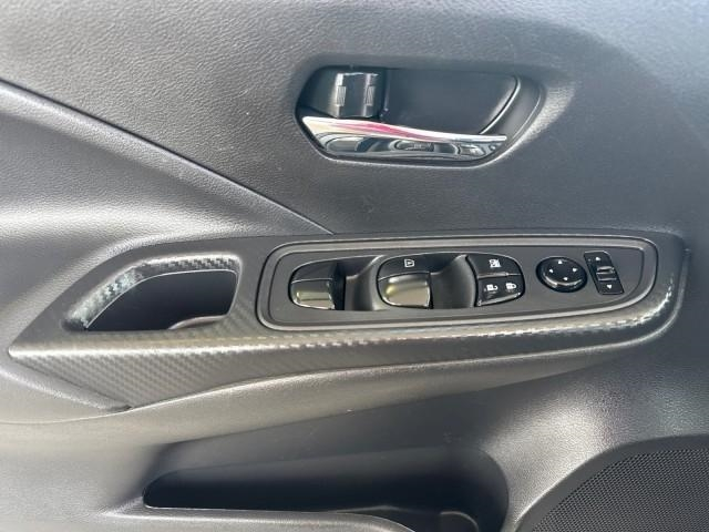 Nissan Versa SV CVT 2025